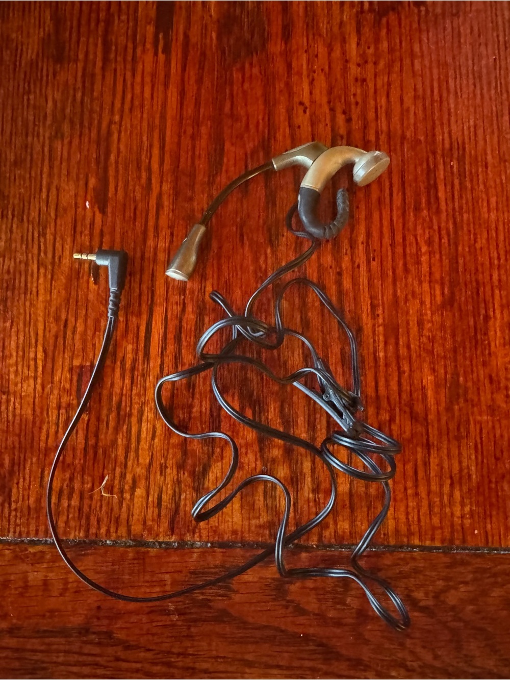 Cell Phone Headset Single Ear Piece Mouth Piece Microphone